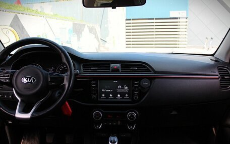 KIA Rio IV, 2019 год, 1 347 300 рублей, 10 фотография