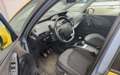 Citroen C4 Picasso II рестайлинг, 2016 год, 670 000 рублей, 4 фотография