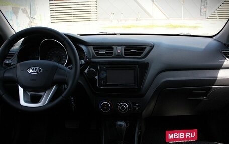 KIA Rio III рестайлинг, 2014 год, 903 000 рублей, 10 фотография