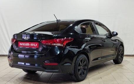 Hyundai Solaris II рестайлинг, 2017 год, 1 200 000 рублей, 5 фотография
