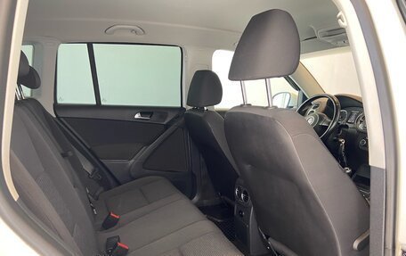 Volkswagen Tiguan I, 2011 год, 985 000 рублей, 20 фотография