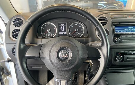 Volkswagen Tiguan I, 2011 год, 985 000 рублей, 13 фотография