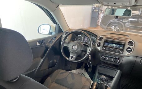 Volkswagen Tiguan I, 2011 год, 985 000 рублей, 22 фотография