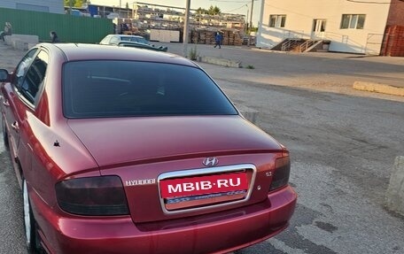 Hyundai Sonata IV рестайлинг, 2005 год, 300 000 рублей, 1 фотография