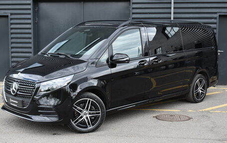 Mercedes-Benz V-Класс, 2025 год, 16 890 000 рублей, 1 фотография