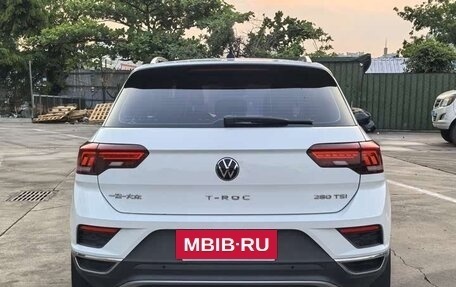Volkswagen T-Roc I, 2021 год, 1 470 010 рублей, 5 фотография