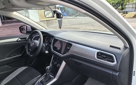 Volkswagen T-Roc I, 2021 год, 1 470 010 рублей, 20 фотография