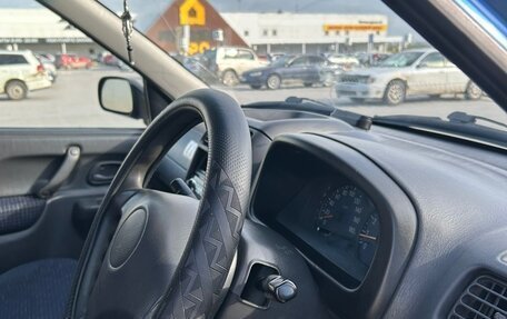 Suzuki Swift II, 2002 год, 400 000 рублей, 7 фотография