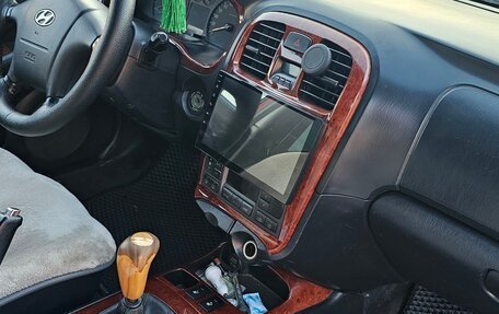 Hyundai Sonata IV рестайлинг, 2005 год, 300 000 рублей, 5 фотография