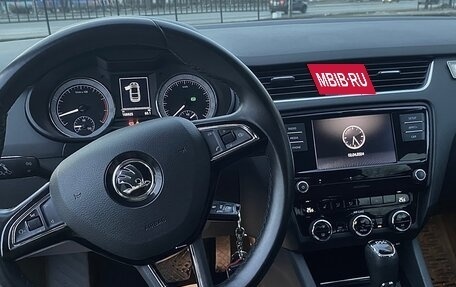 Skoda Octavia, 2017 год, 1 630 000 рублей, 6 фотография