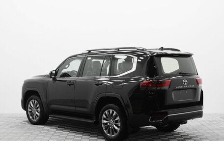 Toyota Land Cruiser, 2024 год, 12 900 000 рублей, 4 фотография