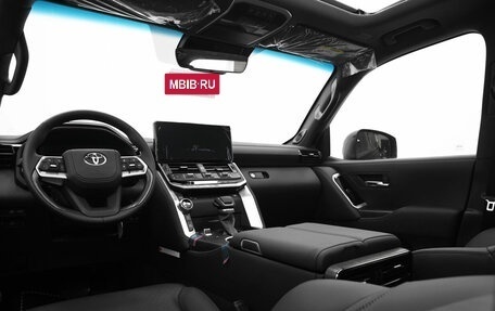 Toyota Land Cruiser, 2024 год, 12 900 000 рублей, 22 фотография