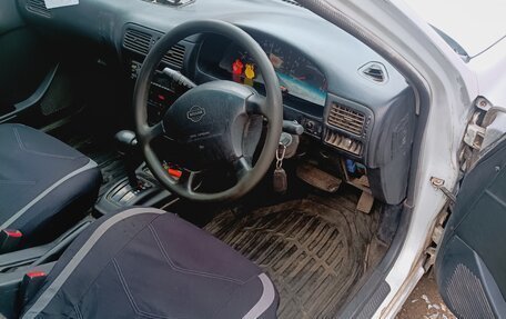 Nissan Wingroad I, 1997 год, 180 000 рублей, 9 фотография