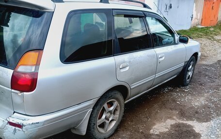 Nissan Wingroad I, 1997 год, 180 000 рублей, 13 фотография