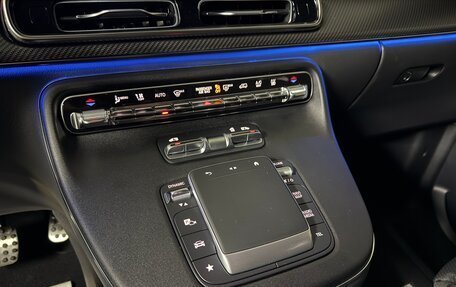 Mercedes-Benz V-Класс, 2024 год, 13 800 000 рублей, 10 фотография