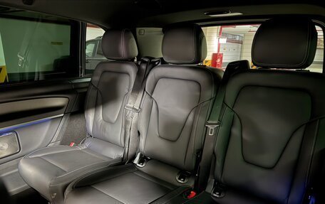 Mercedes-Benz V-Класс, 2024 год, 13 800 000 рублей, 21 фотография
