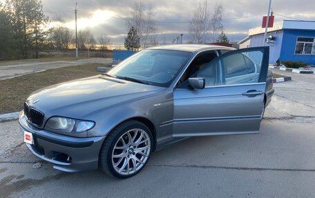 BMW 3 серия, 2004 год, 650 000 рублей, 3 фотография