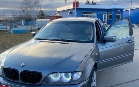BMW 3 серия, 2004 год, 650 000 рублей, 2 фотография