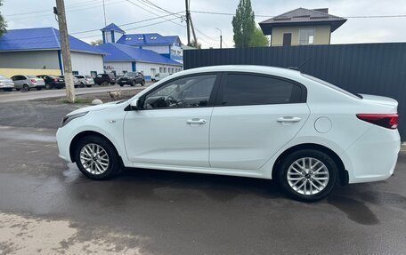 KIA Rio IV, 2017 год, 1 110 000 рублей, 7 фотография