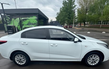 KIA Rio IV, 2017 год, 1 110 000 рублей, 8 фотография