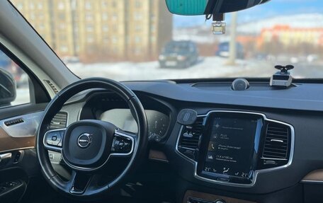 Volvo XC90 II рестайлинг, 2018 год, 3 300 000 рублей, 9 фотография