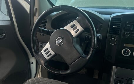 Nissan Navara (Frontier), 2011 год, 1 300 000 рублей, 9 фотография
