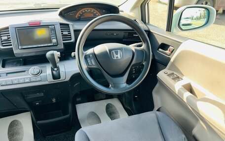 Honda Freed I, 2010 год, 1 099 000 рублей, 16 фотография