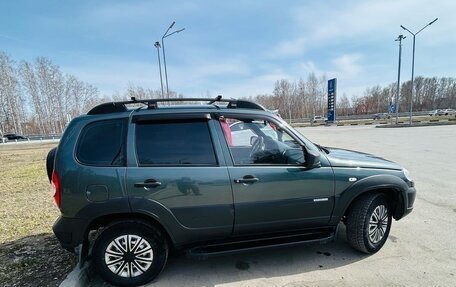 Chevrolet Niva I рестайлинг, 2012 год, 585 000 рублей, 4 фотография