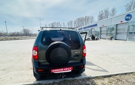 Chevrolet Niva I рестайлинг, 2012 год, 585 000 рублей, 8 фотография