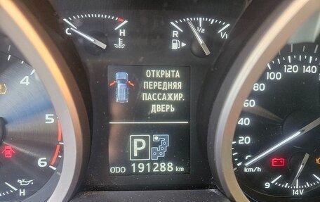 Toyota Land Cruiser 200, 2014 год, 4 300 000 рублей, 6 фотография