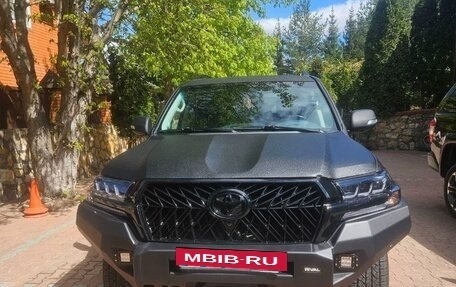 Toyota Land Cruiser 200, 2014 год, 4 300 000 рублей, 2 фотография