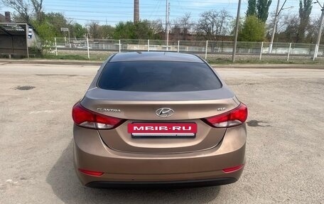 Hyundai Elantra V, 2015 год, 1 400 000 рублей, 2 фотография