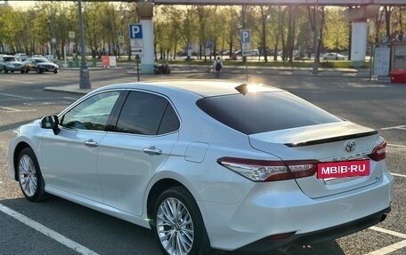 Toyota Camry, 2018 год, 3 400 000 рублей, 6 фотография