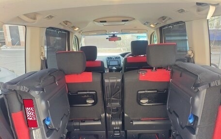Nissan Serena IV, 2016 год, 1 750 000 рублей, 2 фотография