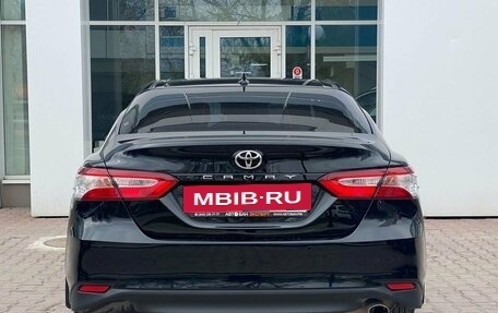 Toyota Camry, 2021 год, 2 949 000 рублей, 4 фотография