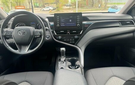 Toyota Camry, 2021 год, 2 949 000 рублей, 9 фотография