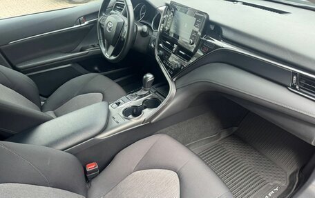 Toyota Camry, 2021 год, 2 949 000 рублей, 7 фотография