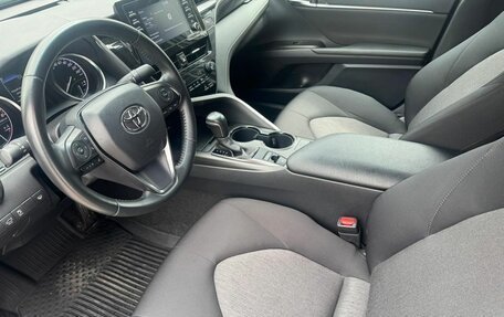 Toyota Camry, 2021 год, 2 949 000 рублей, 10 фотография