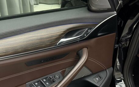 BMW 5 серия, 2018 год, 4 790 000 рублей, 17 фотография