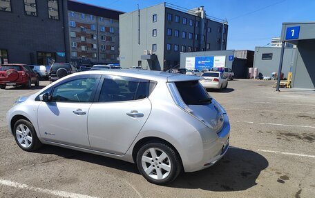 Nissan Leaf I, 2016 год, 900 000 рублей, 3 фотография