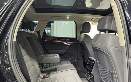Volkswagen Touareg III, 2022 год, 5 100 000 рублей, 11 фотография