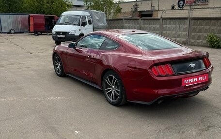 Ford Mustang VI рестайлинг, 2016 год, 2 500 000 рублей, 8 фотография