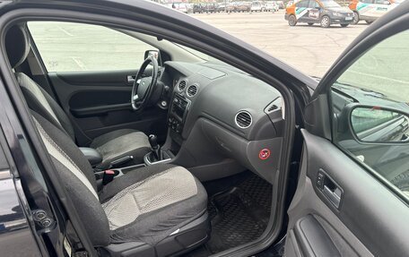 Ford Focus II рестайлинг, 2006 год, 650 000 рублей, 14 фотография