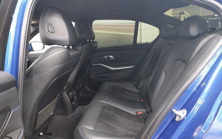 BMW 3 серия, 2019 год, 4 190 000 рублей, 31 фотография