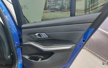 BMW 3 серия, 2019 год, 4 190 000 рублей, 35 фотография