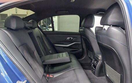 BMW 3 серия, 2019 год, 4 190 000 рублей, 36 фотография