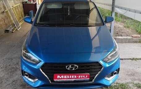 Hyundai Solaris II рестайлинг, 2017 год, 1 453 000 рублей, 1 фотография