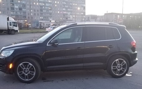 Volkswagen Tiguan I, 2008 год, 830 000 рублей, 2 фотография