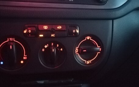Volkswagen Tiguan I, 2008 год, 830 000 рублей, 14 фотография