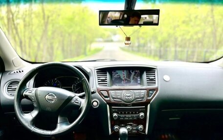 Nissan Pathfinder, 2015 год, 2 100 000 рублей, 11 фотография